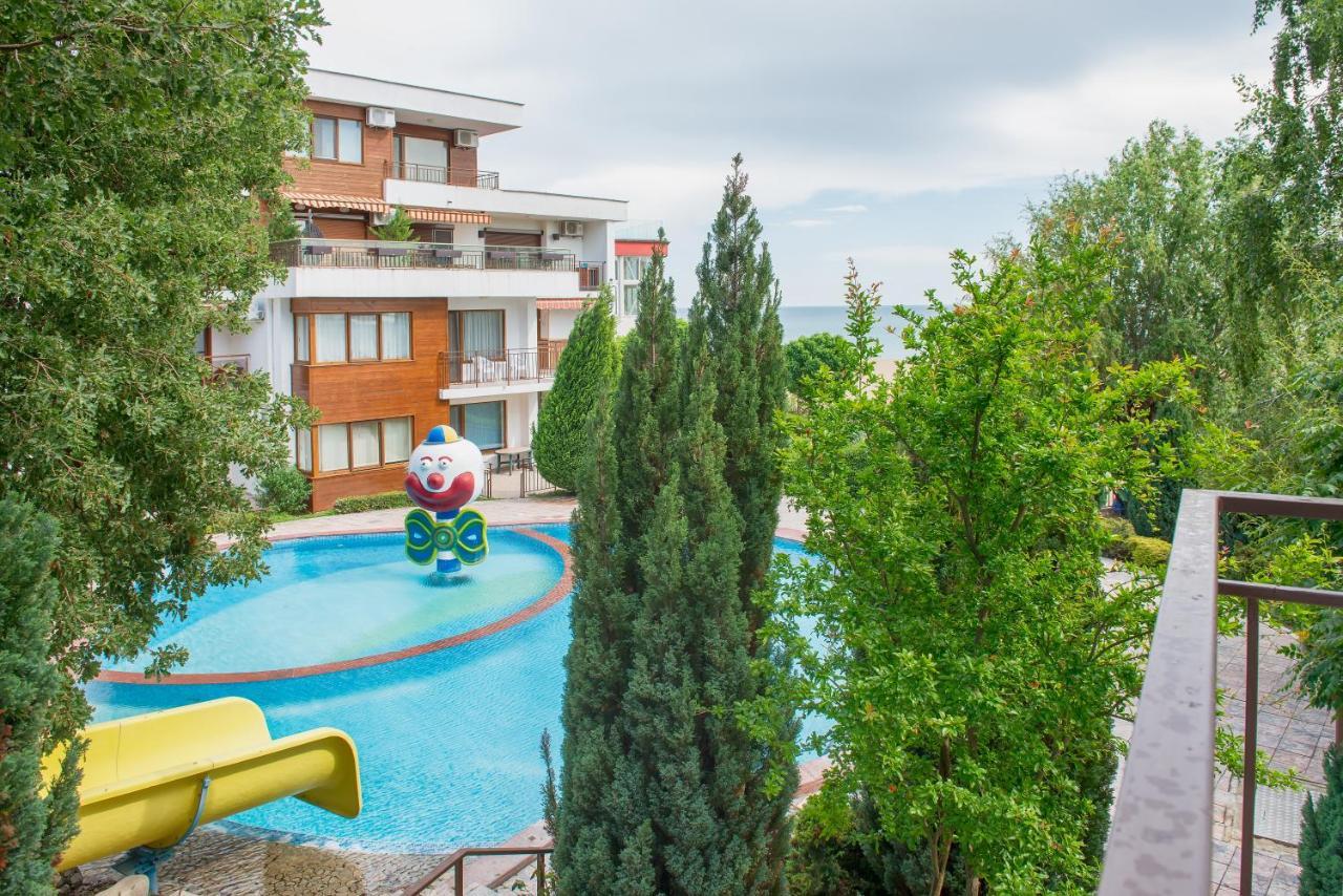Messambria Beach Apartments Sveti Vlas Buitenkant foto
