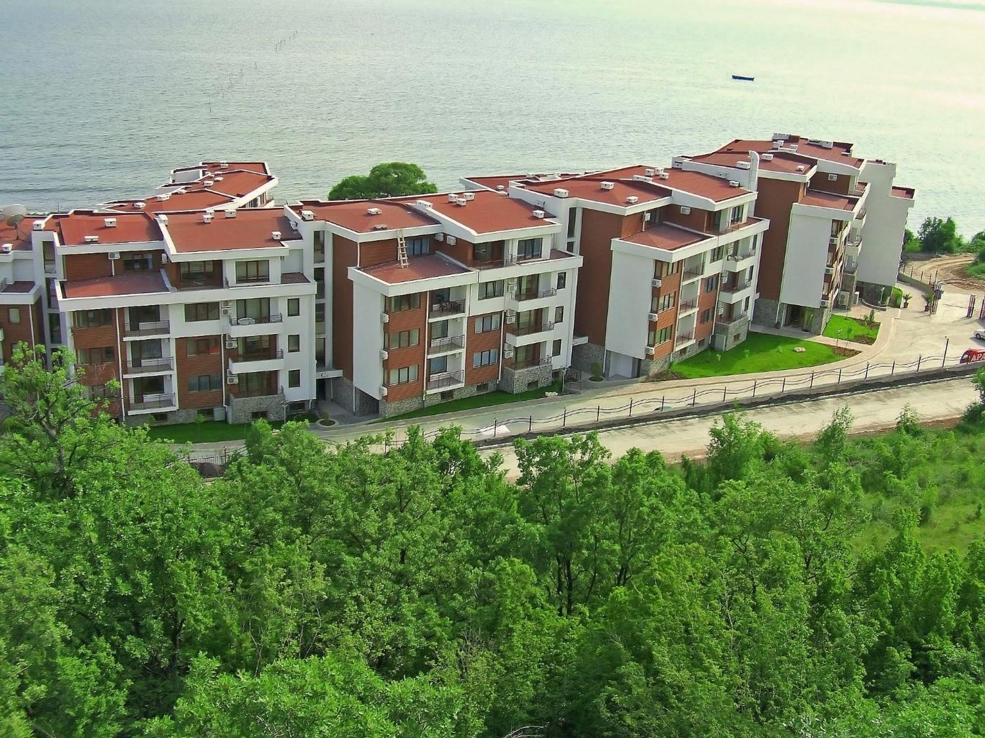 Messambria Beach Apartments Sveti Vlas Buitenkant foto