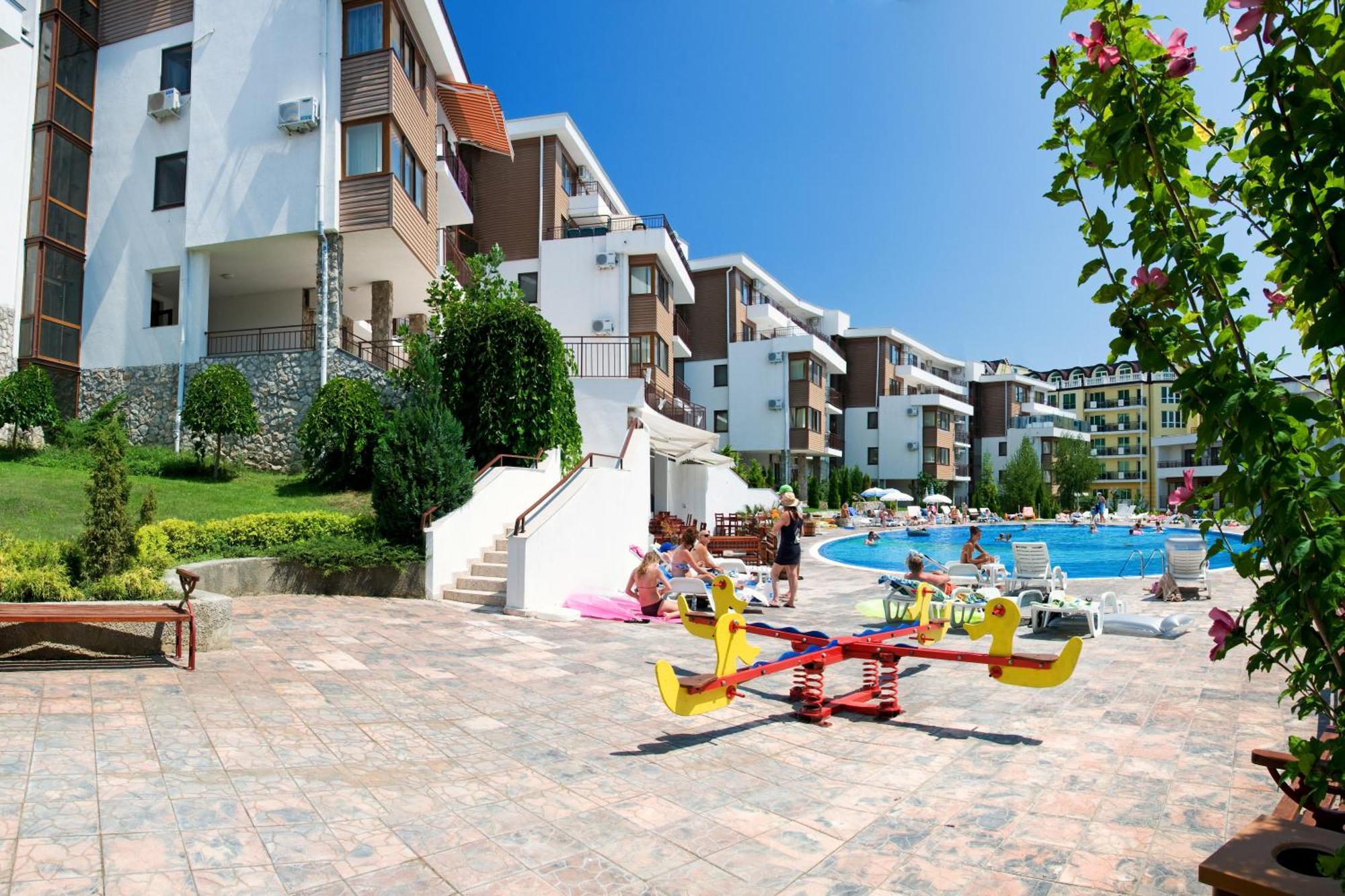 Messambria Beach Apartments Sveti Vlas Buitenkant foto