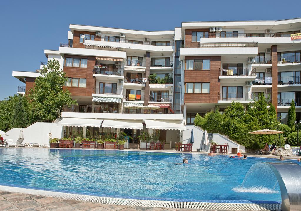Messambria Beach Apartments Sveti Vlas Buitenkant foto